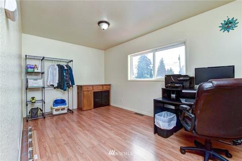 7708 Upper Ridge Rd, Everett, WA 98203 photo 12