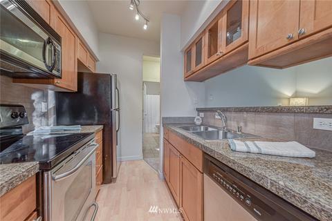 18930 Bothell Everett Hwy #H101, Bothell, WA 98012 photo 11