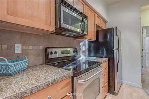 18930 Bothell Everett Hwy #H101, Bothell, WA 98012 photo 12
