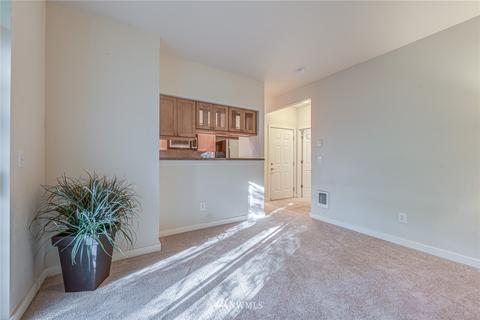 18930 Bothell Everett Hwy #H101, Bothell, WA 98012 photo 6