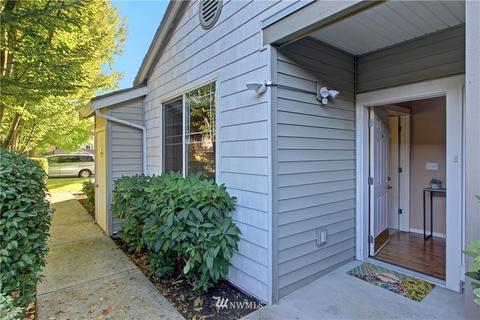 2009 196th St SE #E104, Bothell, WA 98012 photo 2