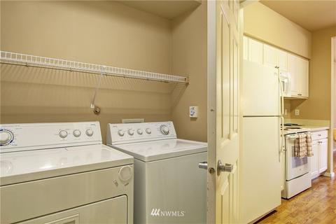 2009 196th St SE #E104, Bothell, WA 98012 photo 7