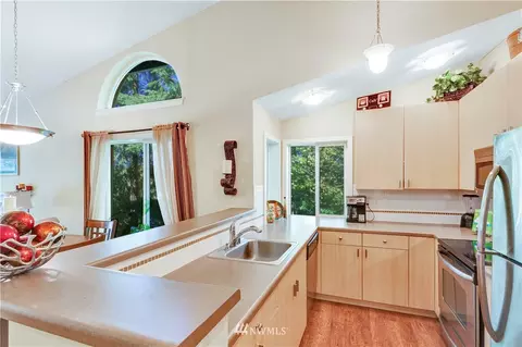 16101 Bothell Everett Hwy #E307, Mill Creek, WA 98012 photo 6