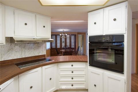 32 Juniper Mobile Ests, Sequim, WA 98382 photo 11