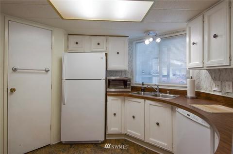 32 Juniper Mobile Ests, Sequim, WA 98382 photo 12