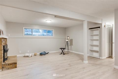1004 Harvest Rd, Bothell, WA 98012 photo 17