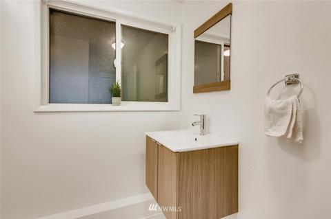 1004 Harvest Rd, Bothell, WA 98012 photo 14
