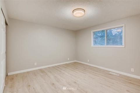 1004 Harvest Rd, Bothell, WA 98012 photo 10