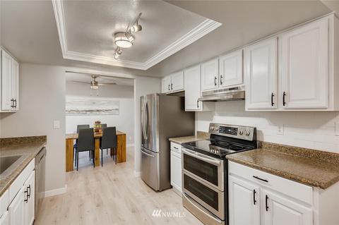 1004 Harvest Rd, Bothell, WA 98012 photo 9