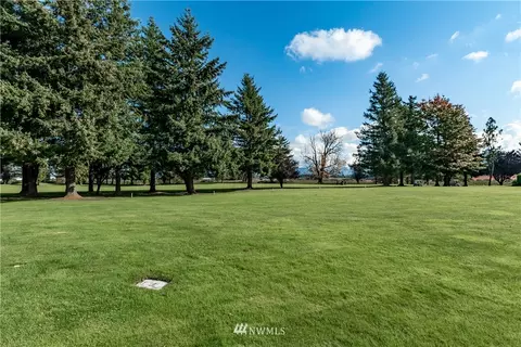 6848 Raspberry Dr #A, Everson, WA 98247 photo 4