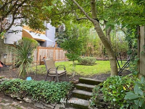 706 Summit Ave E, Seattle, WA 98102 photo 20
