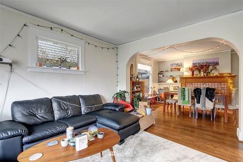 706 Summit Ave E, Seattle, WA 98102 photo 5