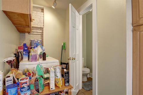 706 Summit Ave E, Seattle, WA 98102 photo 17