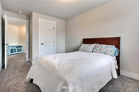 727 204th Street Ct E, Spanaway, WA 98387 photo 15