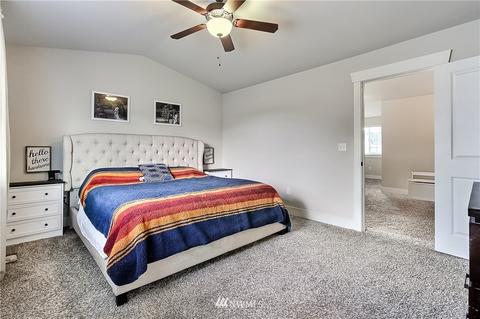 727 204th Street Ct E, Spanaway, WA 98387 photo 12