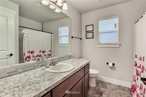727 204th Street Ct E, Spanaway, WA 98387 photo 16