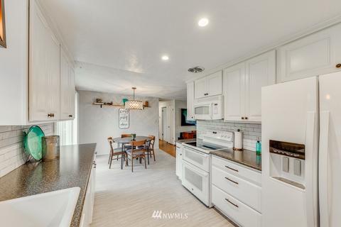 7605 Easy St, Everett, WA 98203 photo 13
