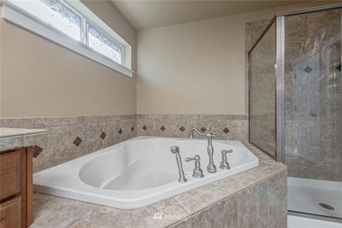 3922 184th Pl SE, Bothell, WA 98012 photo 29