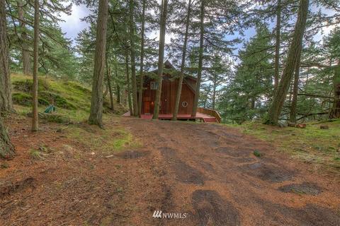 247 Old Growth Ln, Eastsound, WA 98245 photo 3