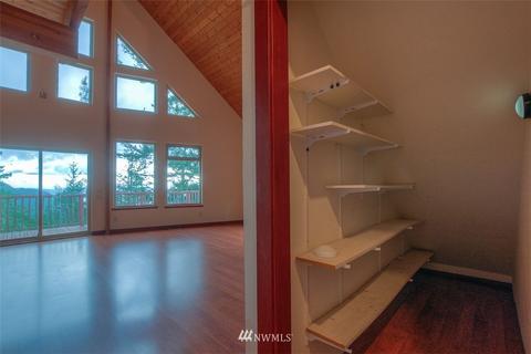 247 Old Growth Ln, Eastsound, WA 98245 photo 13