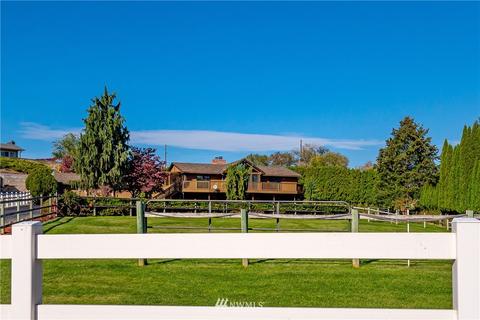 1604 Walnut Pl, Wenatchee, WA 98801 photo 3