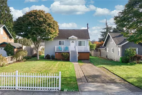 1009 Oakes Ave, Everett, WA 98201 photo 2