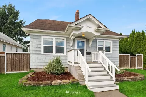 4224 Rucker Ave, Everett, WA 98203 photo 1