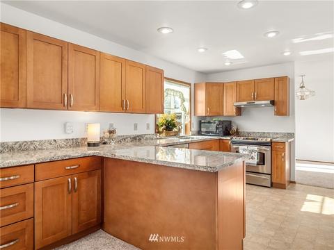 2425 S 220th St, Des Moines, WA 98198 photo 6