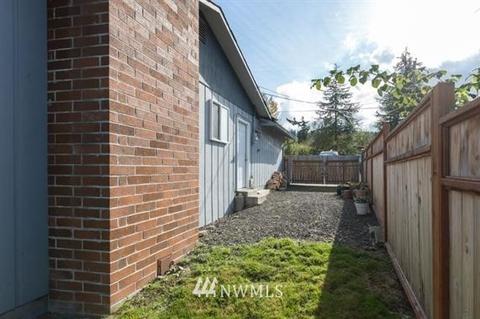 870 E Blair Ave, Sequim, WA 98382 photo 12