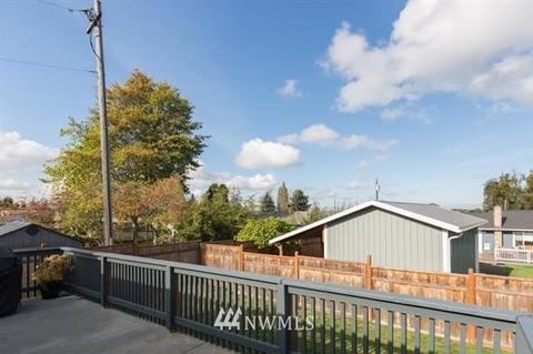 870 E Blair Ave, Sequim, WA 98382 photo 9