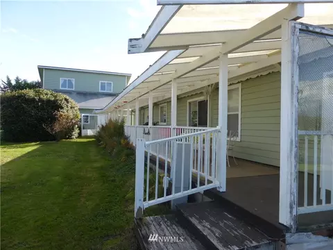 172 Thornton Dr, Sequim, WA 98382 photo 4