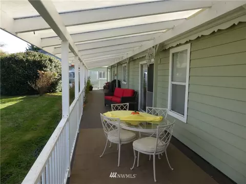 172 Thornton Dr, Sequim, WA 98382 photo 3