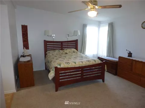 172 Thornton Dr, Sequim, WA 98382 photo 9