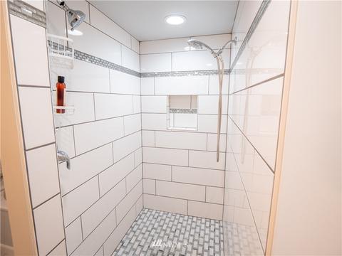 1775 Clovercrest St, Enumclaw, WA 98022 photo 11