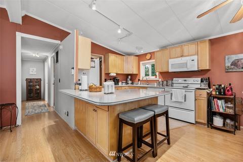 631 184th St SW, Bothell, WA 98012 photo 13