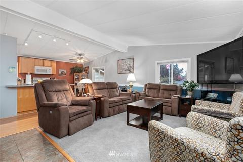 631 184th St SW, Bothell, WA 98012 photo 8