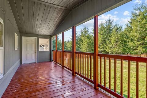 1275 Eufaula Heights Rd, Longview, WA 98632 photo 2