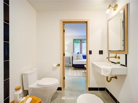 2030 Fairview Ave E, Seattle, WA 98102 photo 32