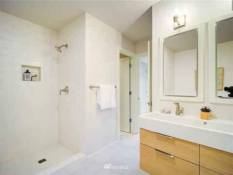 2030 Fairview Ave E, Seattle, WA 98102 photo 24