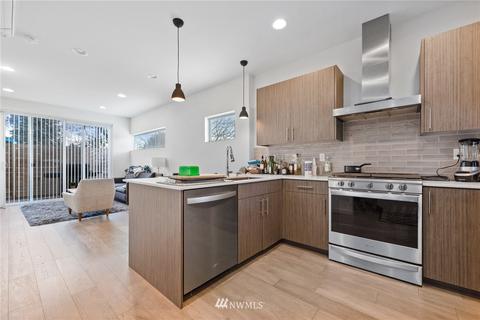 4602 Phinney Ave N, Seattle, WA 98103 photo 10
