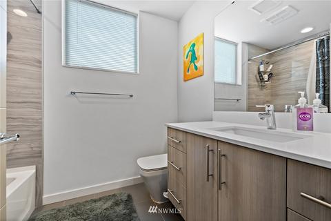 4602 Phinney Ave N, Seattle, WA 98103 photo 9