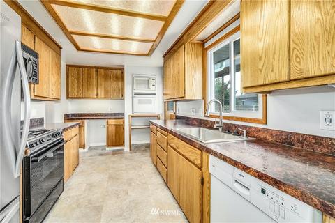 607 Legion Dr, Everett, WA 98201 photo 8
