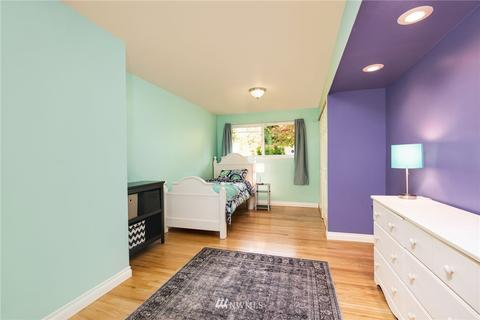8817 NE 190th St, Bothell, WA 98011 photo 17