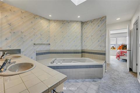 516 View Ridge Dr, Everett, WA 98203 photo 20