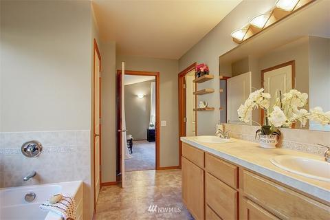 16107 39th Ave SE, Bothell, WA 98012 photo 14