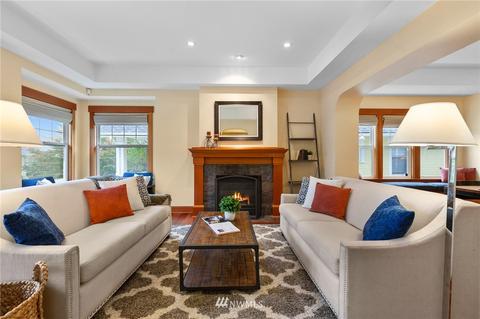 4323 Eastern Ave N, Seattle, WA 98103 photo 2