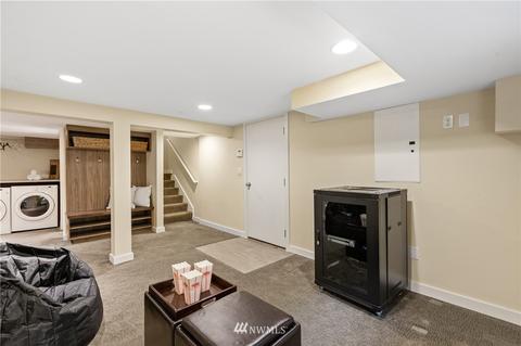 4323 Eastern Ave N, Seattle, WA 98103 photo 28
