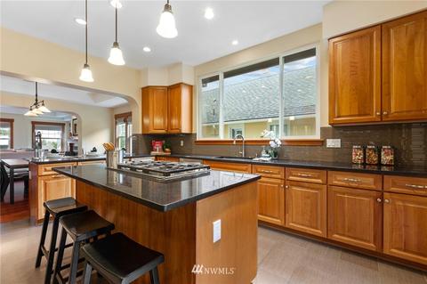 4323 Eastern Ave N, Seattle, WA 98103 photo 10