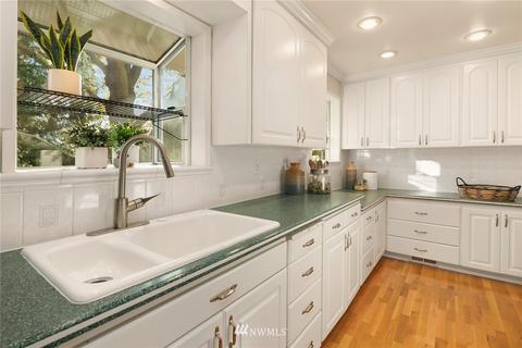 10611 NE 193rd St, Bothell, WA 98011 photo 6