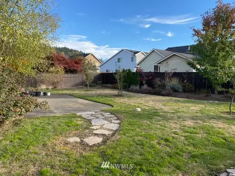 216 Michell Ln, Orting, WA 98360 photo 6